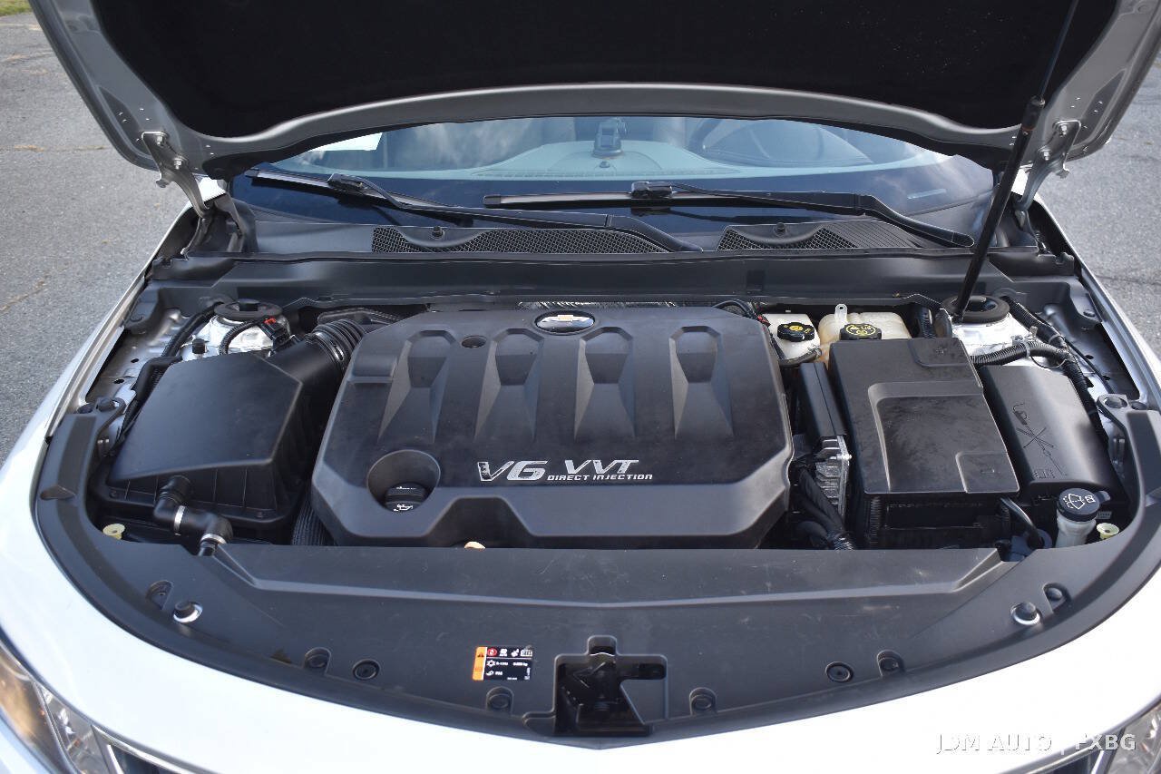 Used 2014 Chevrolet Impala LT w/ Convenience Package FWD image 33
