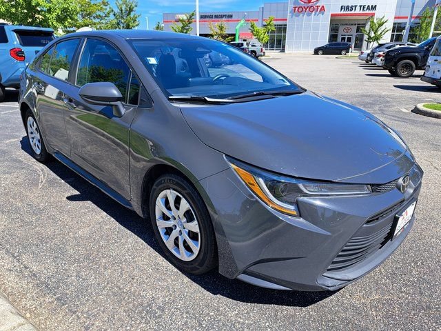 Used 2024 Toyota Corolla LE FWD image 5