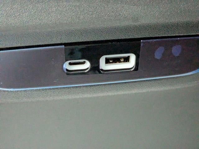 New 2026 Chrysler Pacifica Select w/ S Appearance Package image 25