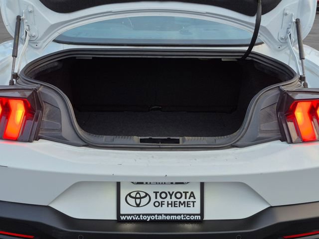 Used 2024 Ford Mustang Premium image 6