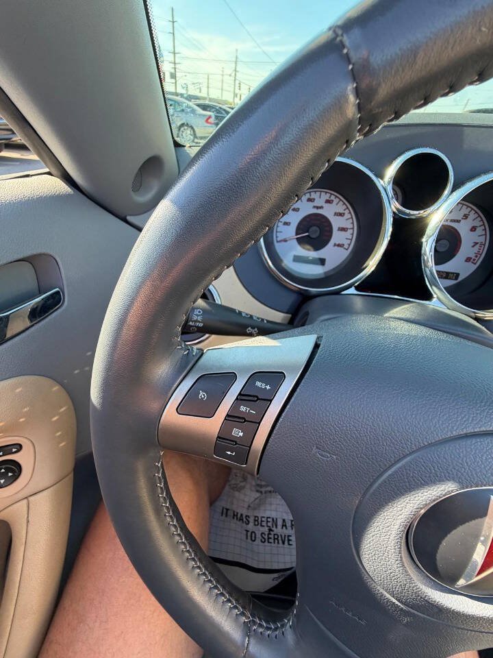 Used 2006 Pontiac Solstice Convertible w/ Premium Package RWD image 61