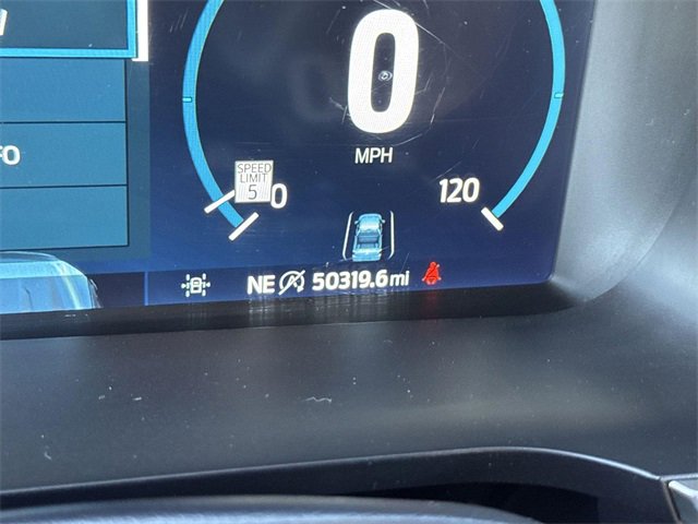 Used 2023 Ford F150 Platinum image 11