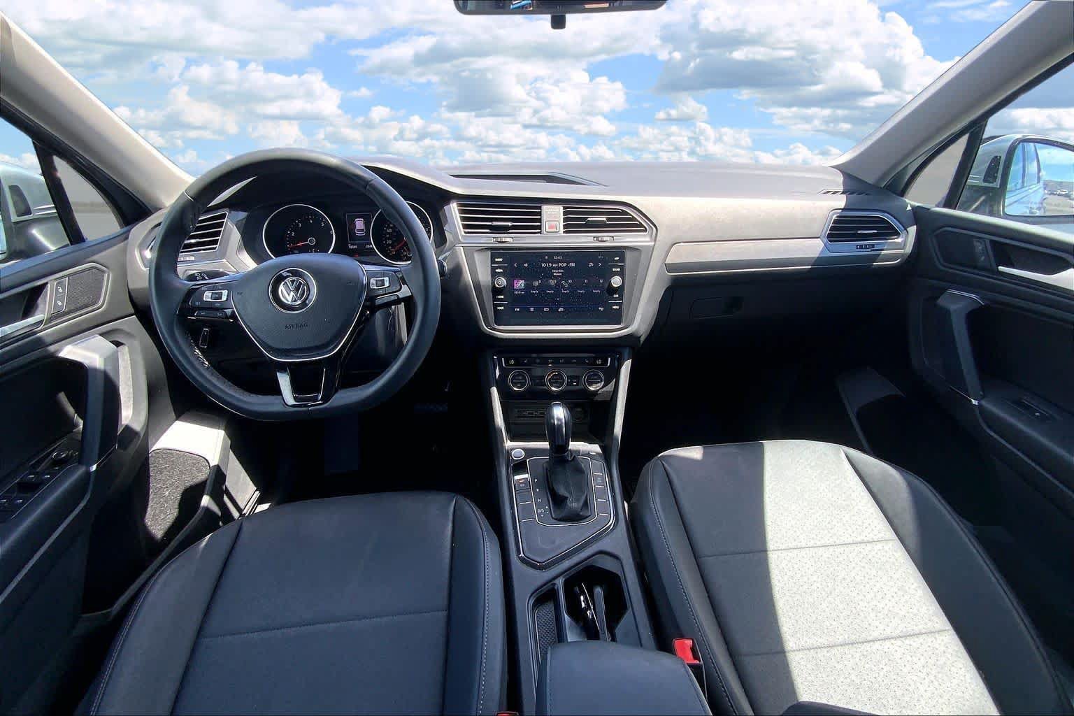 Used 2020 Volkswagen Tiguan SE FWD image 10