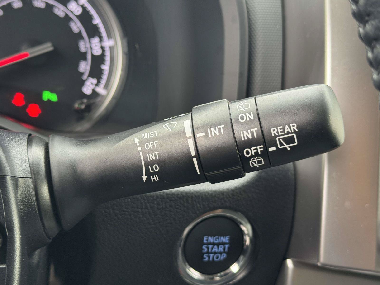 Used 2023 Toyota 4Runner Limited AWD/4WD image 30