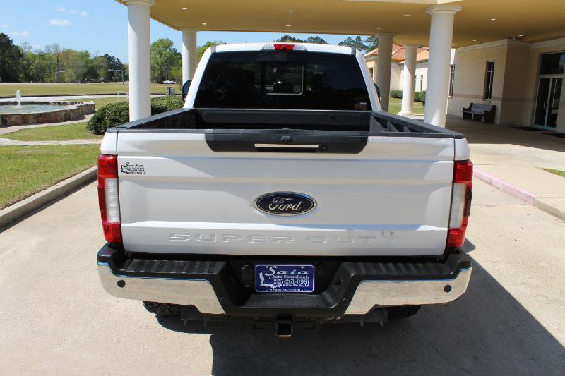 Used 2017 Ford F250 Lariat w/ Lariat Ultimate Package image 14