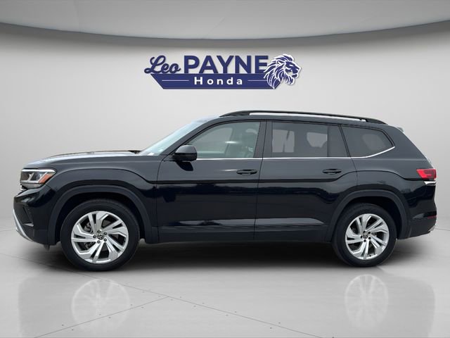 Used 2021 Volkswagen Atlas SE w/ Towing Package image 2