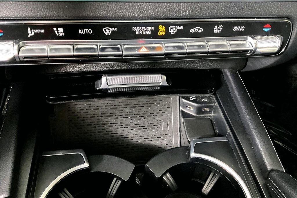 Used 2021 Mercedes-Benz GLE 350 w/ Premium Package image 34