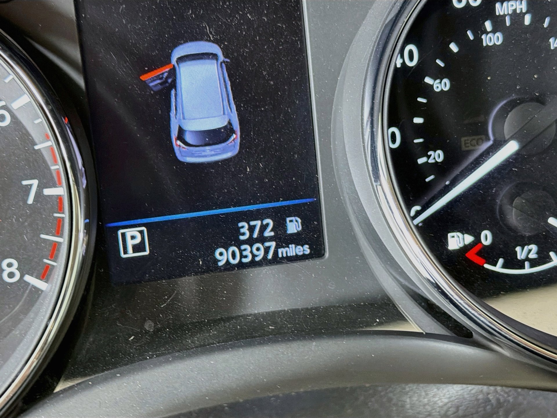Used 2018 Nissan Rogue S FWD image 34