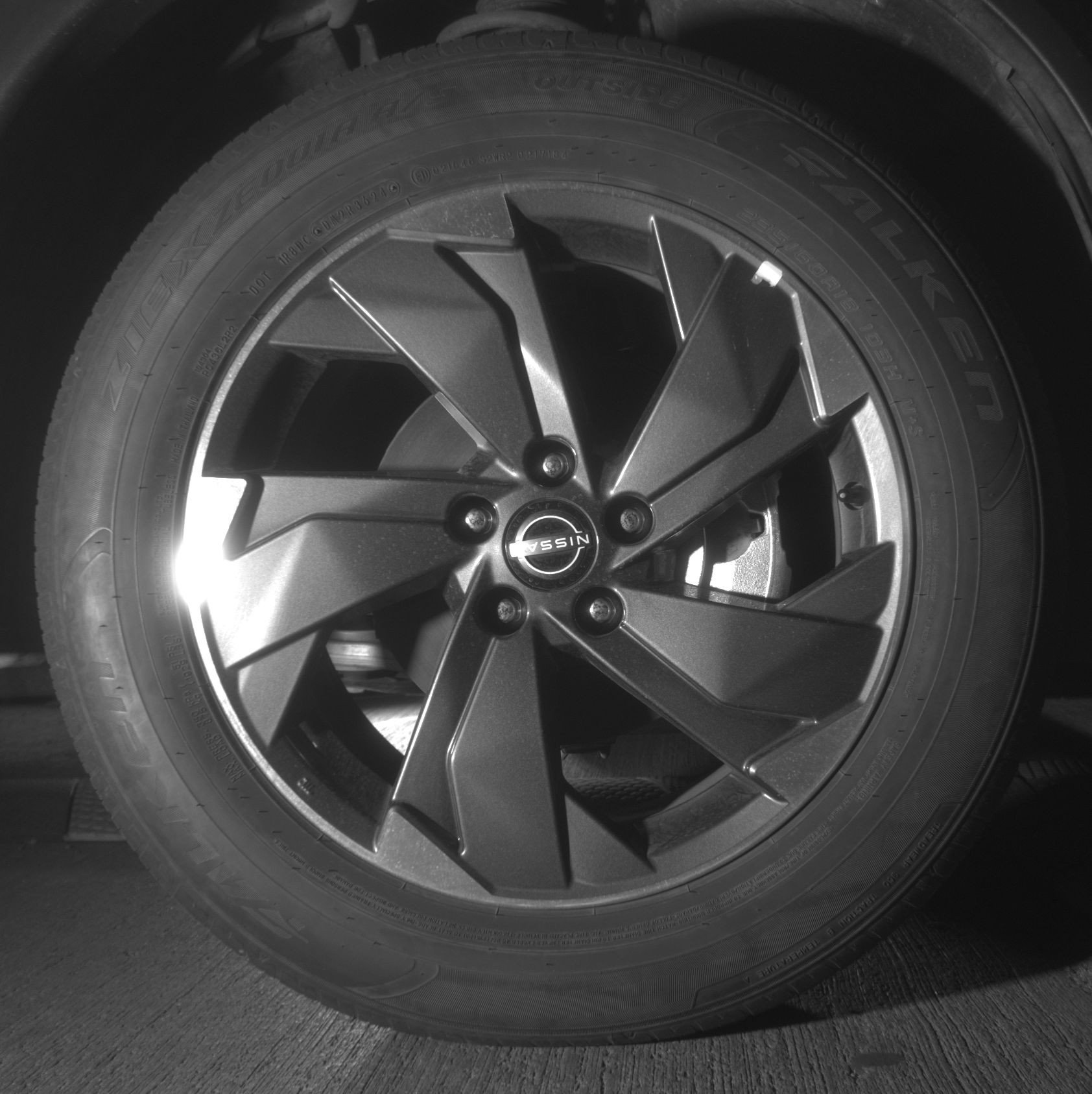 Used 2025 Nissan Rogue SV FWD image 13
