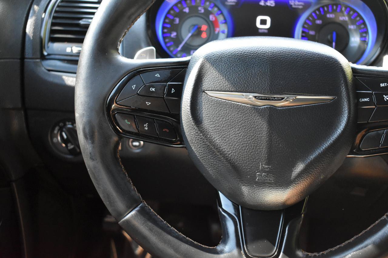 Used 2017 Chrysler 300 S w/ 300S Premium Group 2 w/2_L RWD image 31
