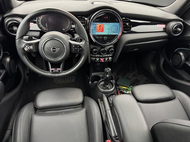 Used 2023 MINI Cooper S image 8