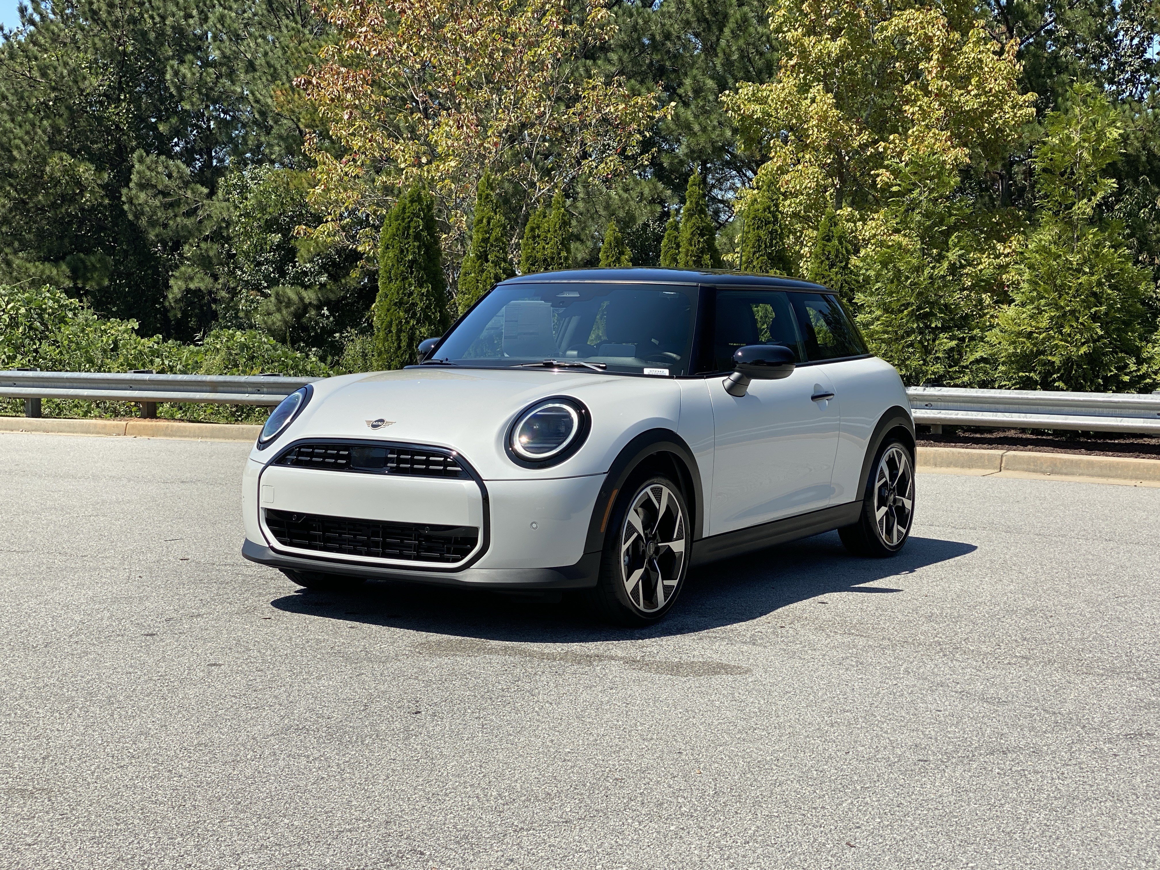 Used 2026 MINI Cooper 2-Door Hardtop FWD image 12