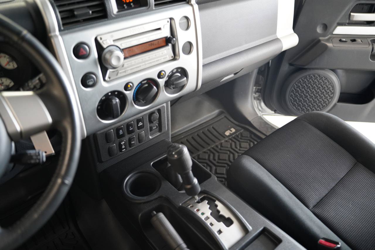 Used 2008 Toyota FJ Cruiser 4WD image 18