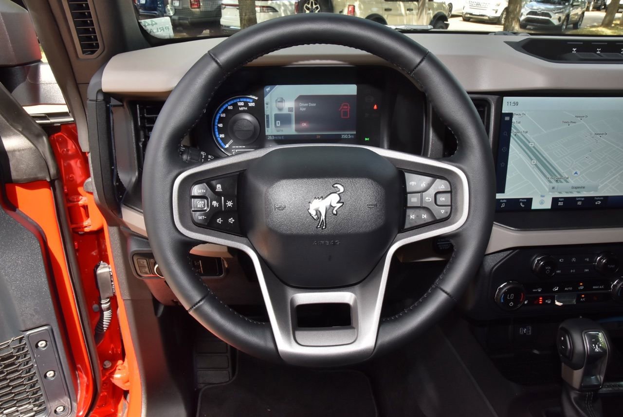 Certified 2024 Ford Bronco Wildtrak AWD/4WD image 23