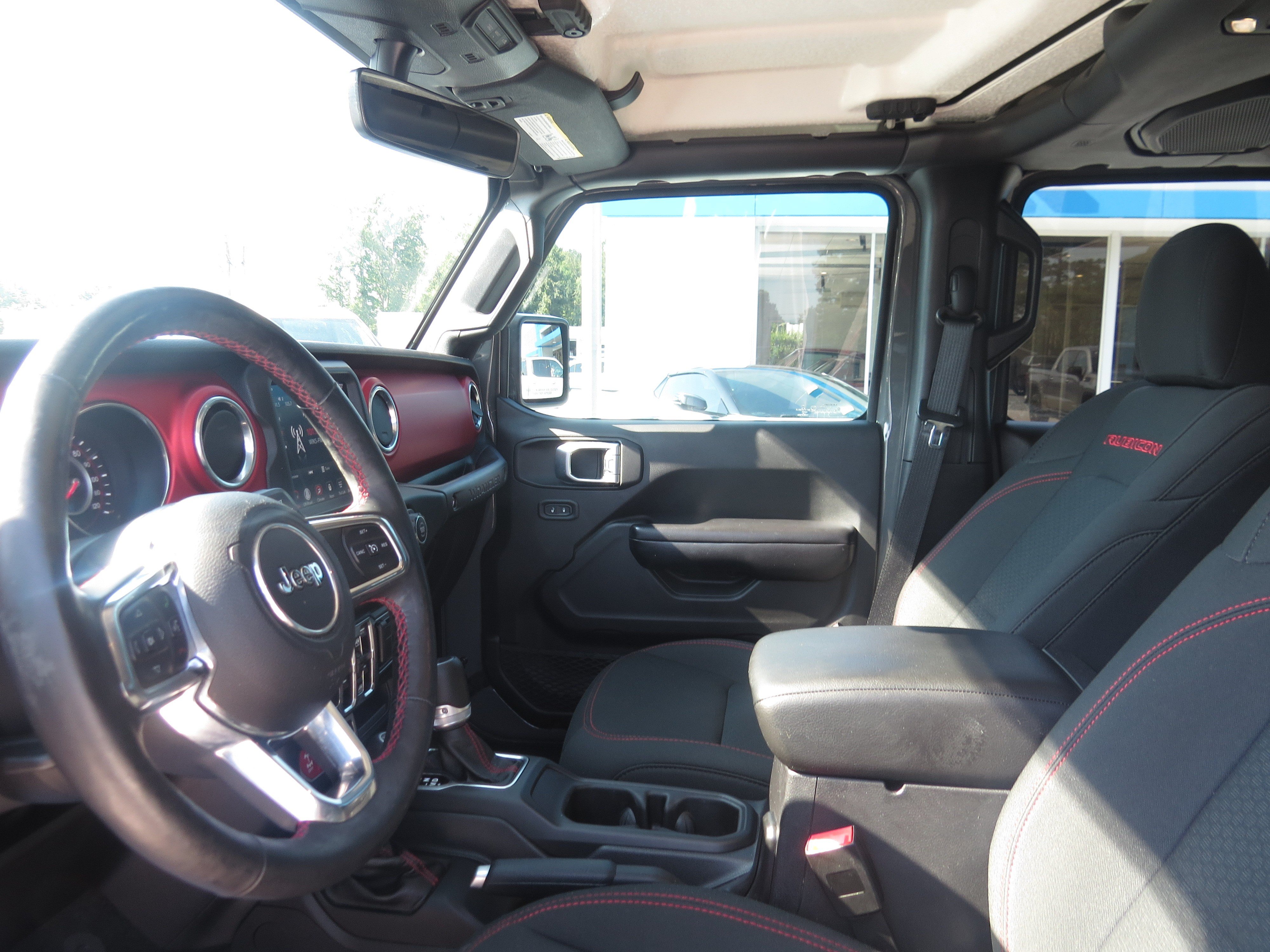 Used 2019 Jeep Wrangler Unlimited Rubicon AWD/4WD image 15