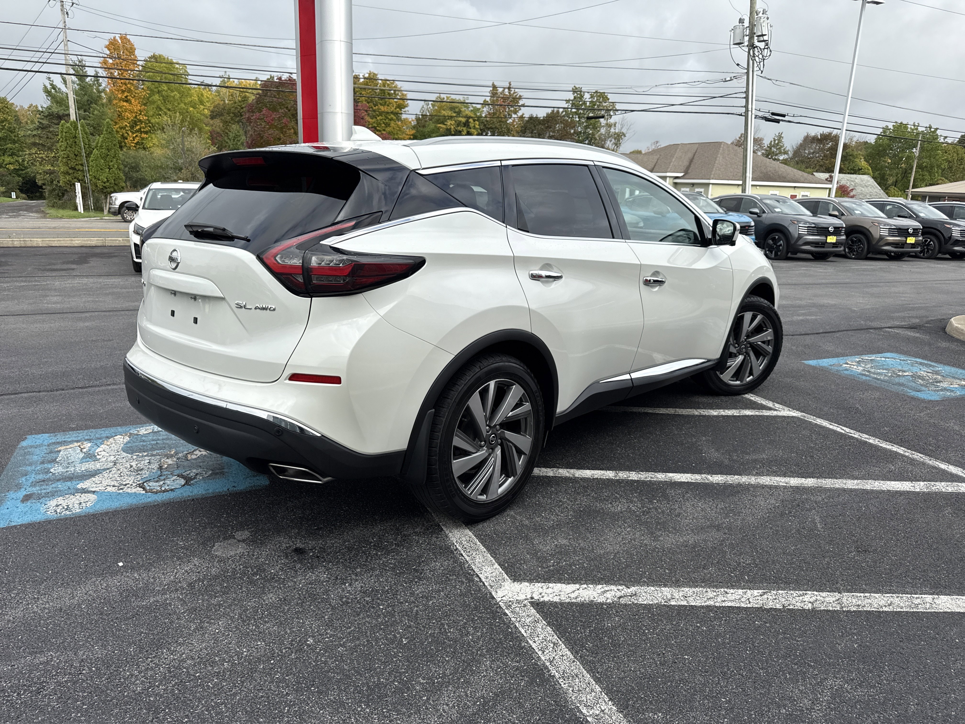 Used 2020 Nissan Murano SL image 12