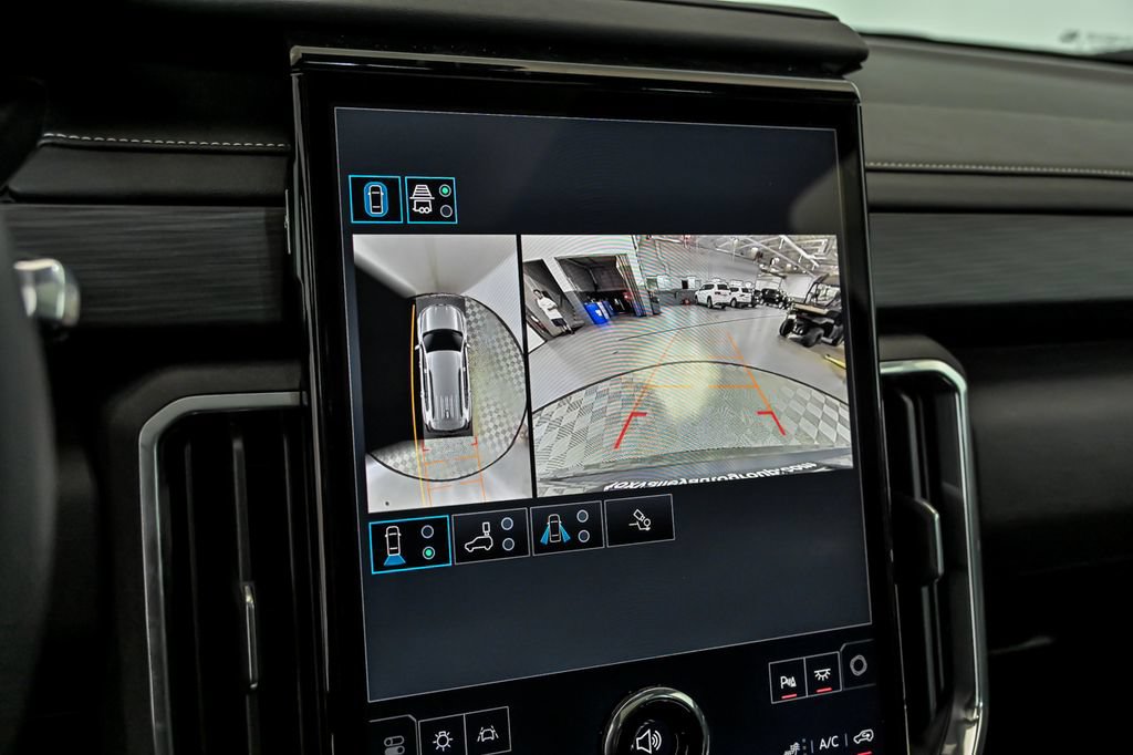 New 2026 GMC Acadia Elevation w/ Elevation Premium Package AWD/4WD image 16