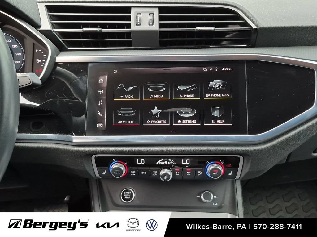 Used 2024 Audi Q3 2.0T Premium AWD/4WD image 22