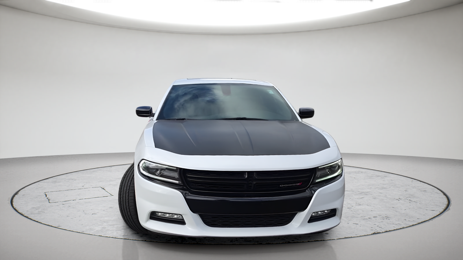 Used 2021 Dodge Charger SXT w/ Blacktop Package AWD/4WD image 2
