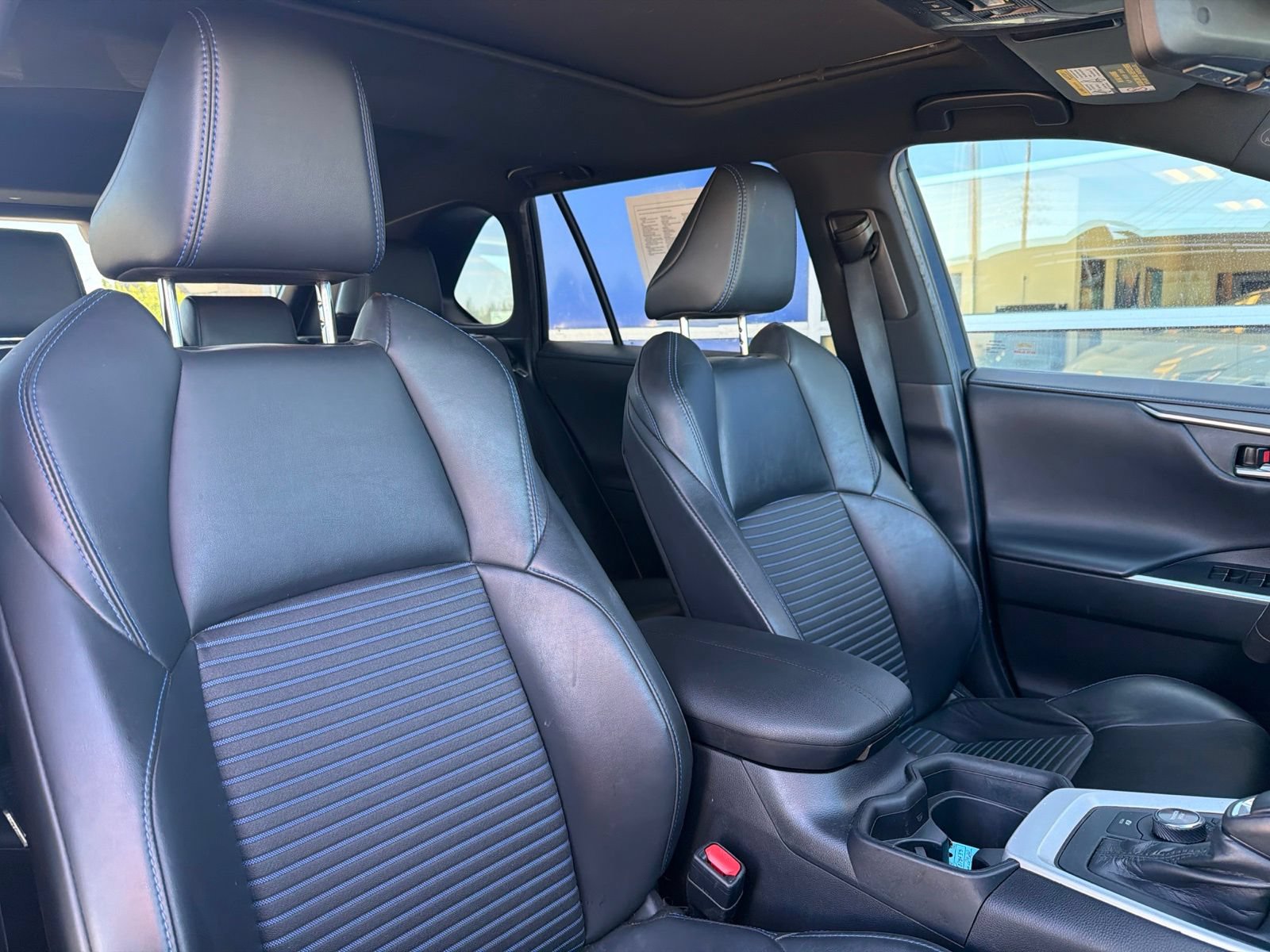 Used 2020 Toyota RAV4 XSE AWD/4WD image 26