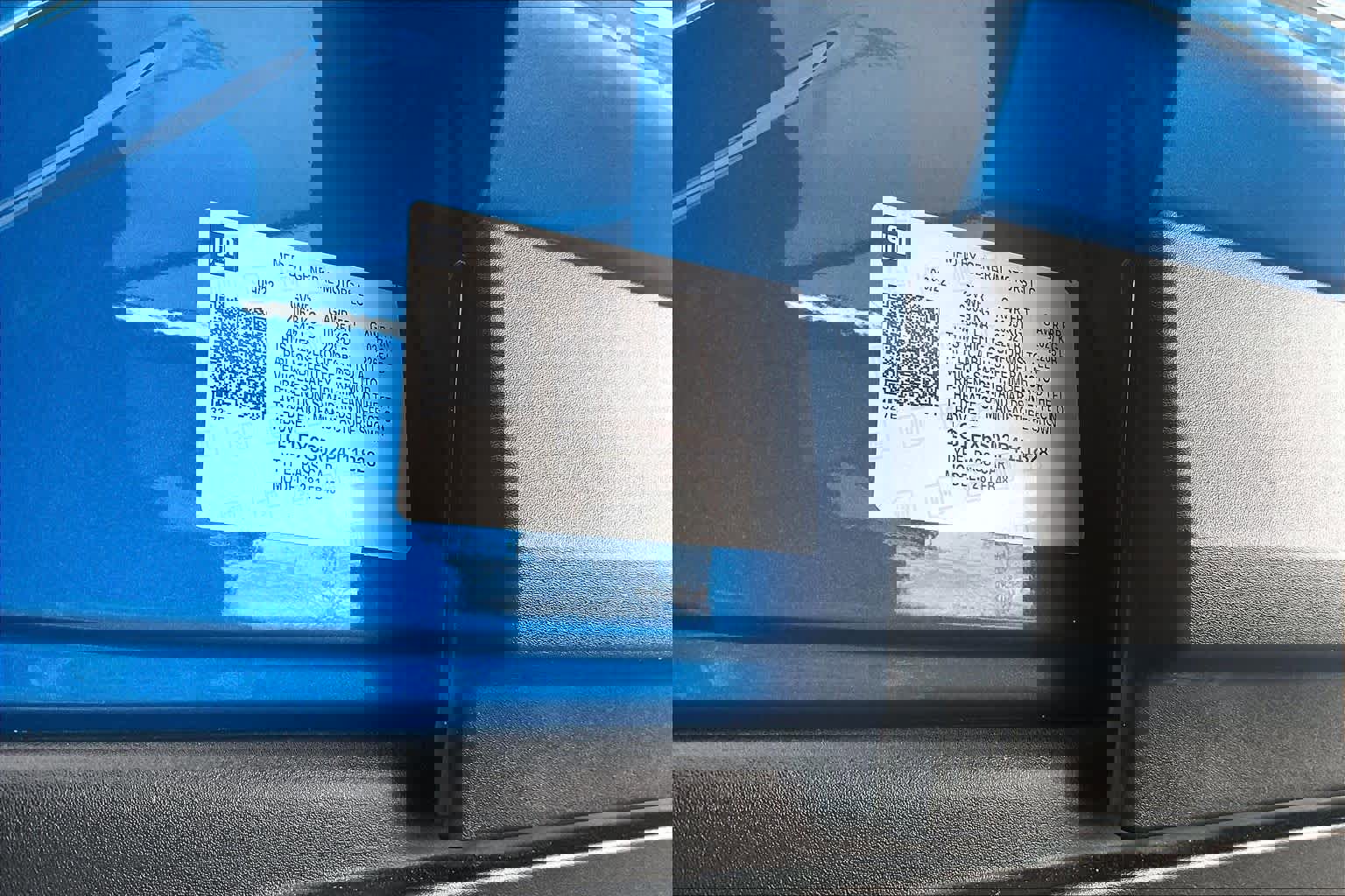 Used 2023 Chevrolet Bolt LT w/ Infotainment Package image 33