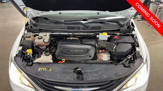 Used 2018 Chrysler Pacifica Touring Plus image 9