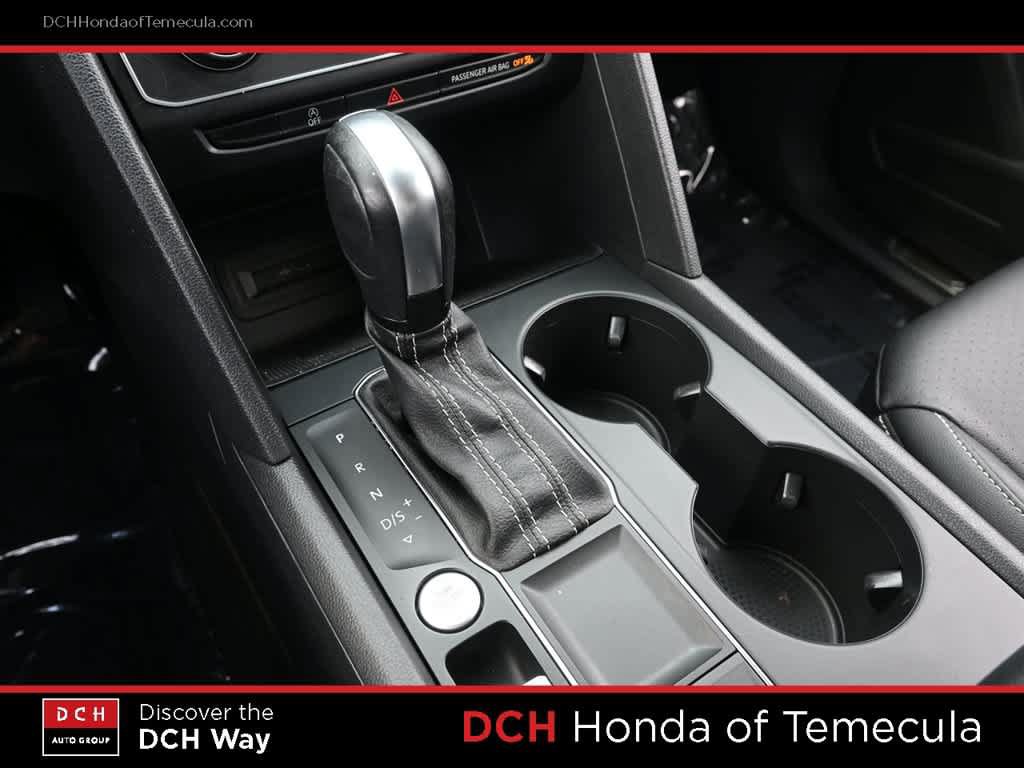 Used 2021 Volkswagen Atlas SE w/ Panoramic Sunroof Package FWD image 11
