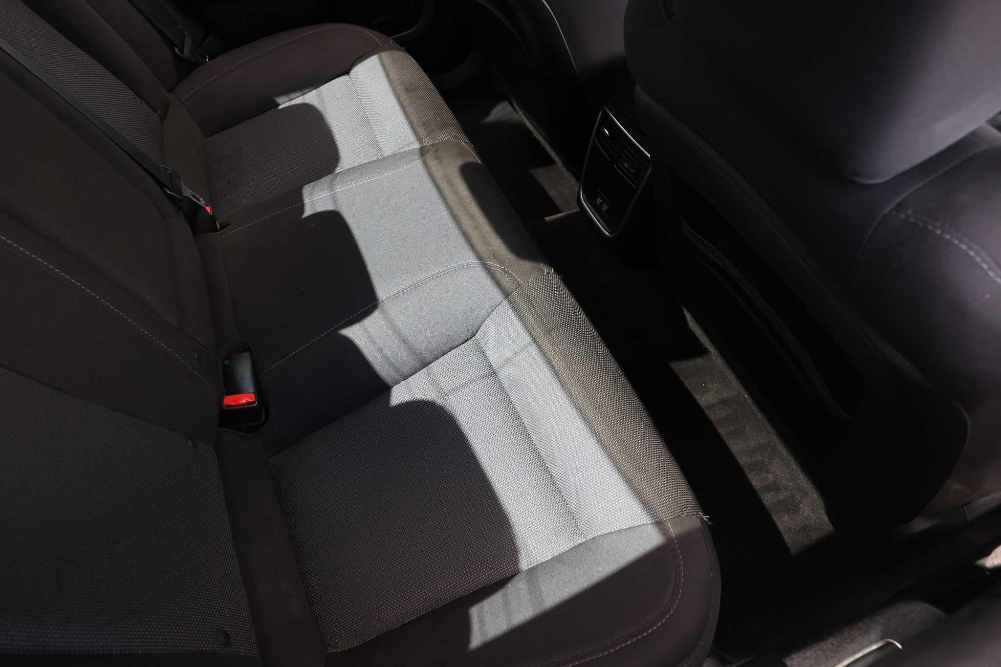 Used 2018 Dodge Charger R/T Scat Pack RWD image 15