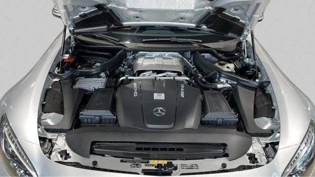 Used 2017 Mercedes-Benz AMG GT Coupe image 19