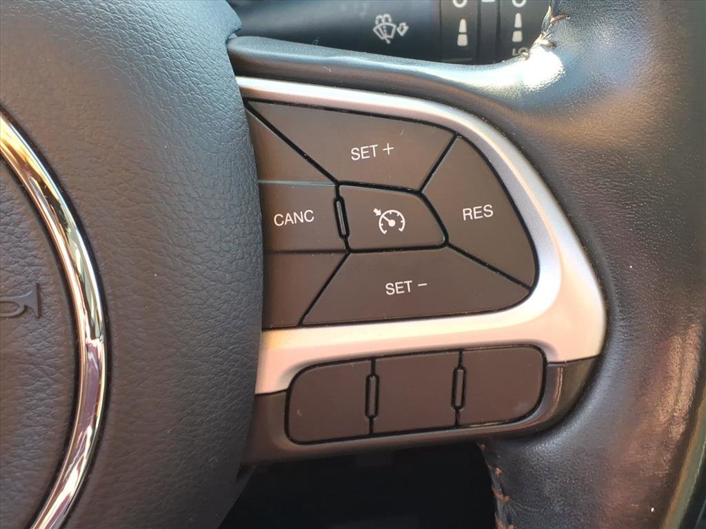 Used 2018 Jeep Compass Limited image 25