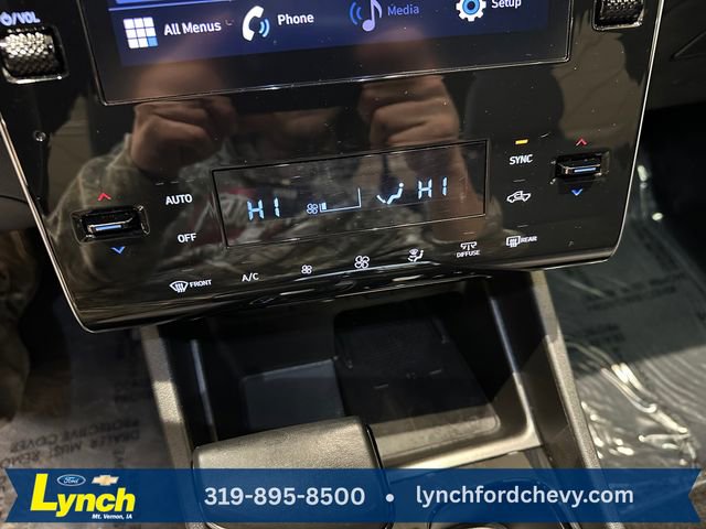 Used 2022 Hyundai Santa Cruz SEL Premium image 12