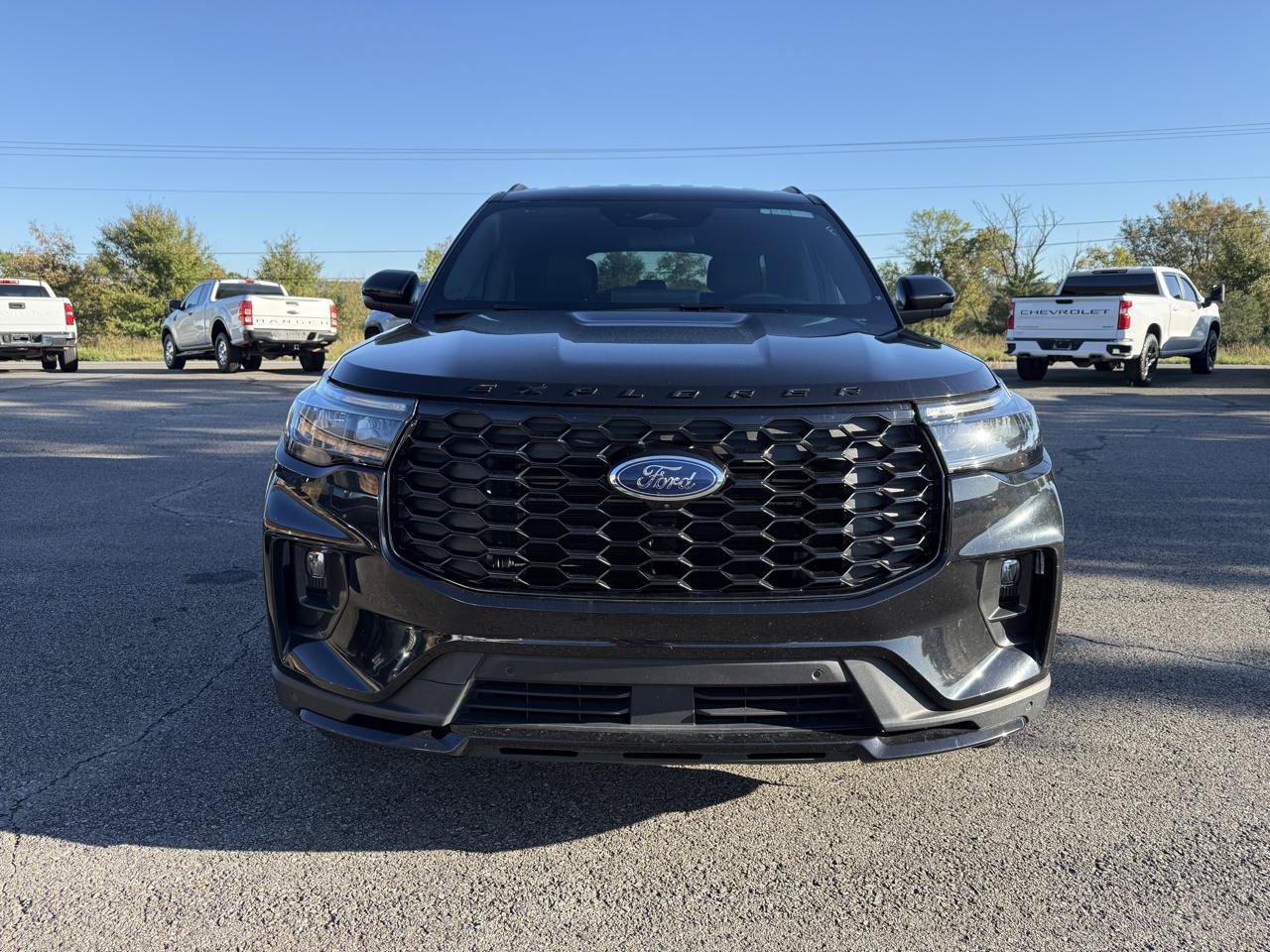 Used 2025 Ford Explorer ST-Line w/ ST-Line Street Pack AWD/4WD image 6