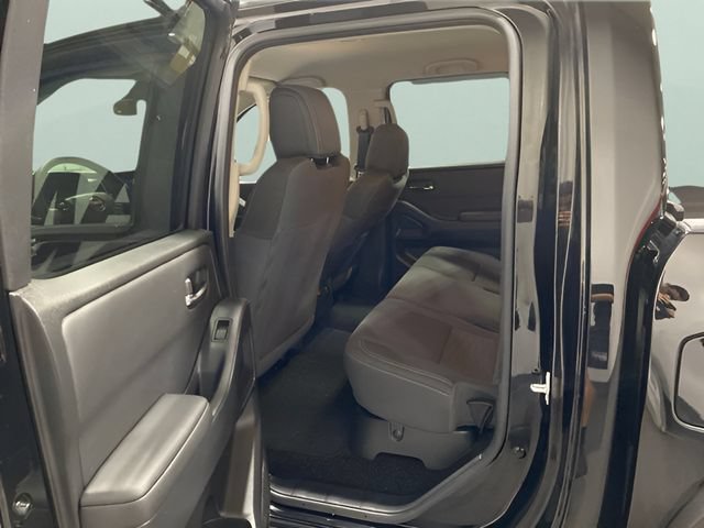 Used 2024 Nissan Frontier SV w/ Hardbody Edition AWD/4WD image 23