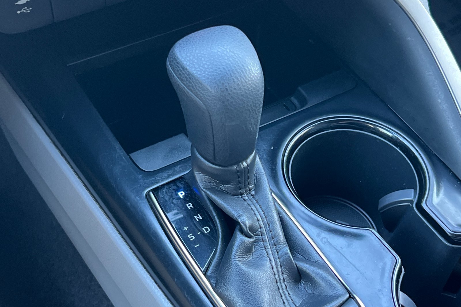 Certified 2018 Toyota Camry LE w/ Convenience Package FWD image 20