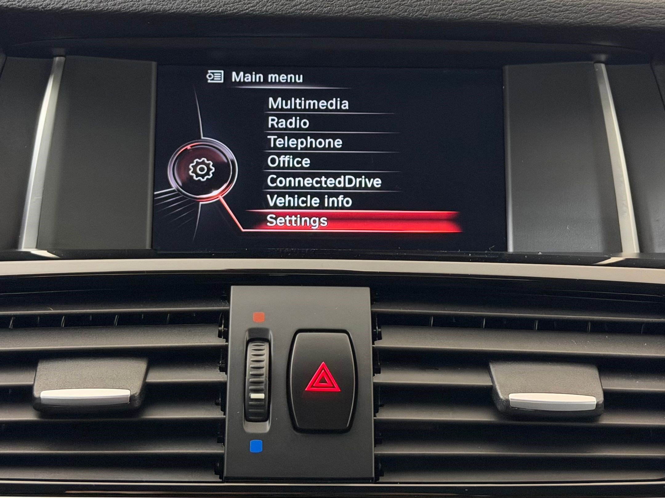 Used 2017 BMW X3 xDrive28i image 28