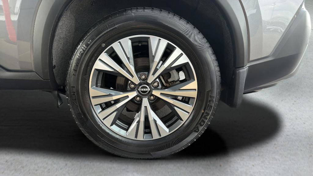 Certified 2023 Nissan Rogue SV AWD/4WD image 25