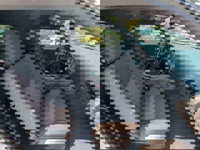 Used 2022 Dodge Challenger GT w/ Blacktop Package image 17