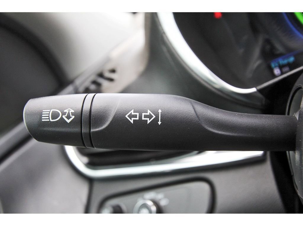 Used 2018 Chevrolet Volt Premier image 22