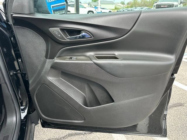Used 2024 Chevrolet Equinox LT w/ LPO, Floor Liner Package AWD/4WD image 10