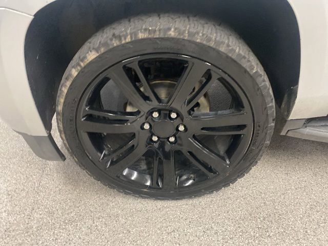 Used 2018 Chevrolet Tahoe LT image 12