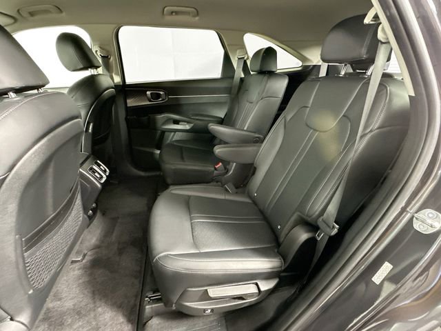 Used 2023 Kia Sorento EX AWD/4WD image 25