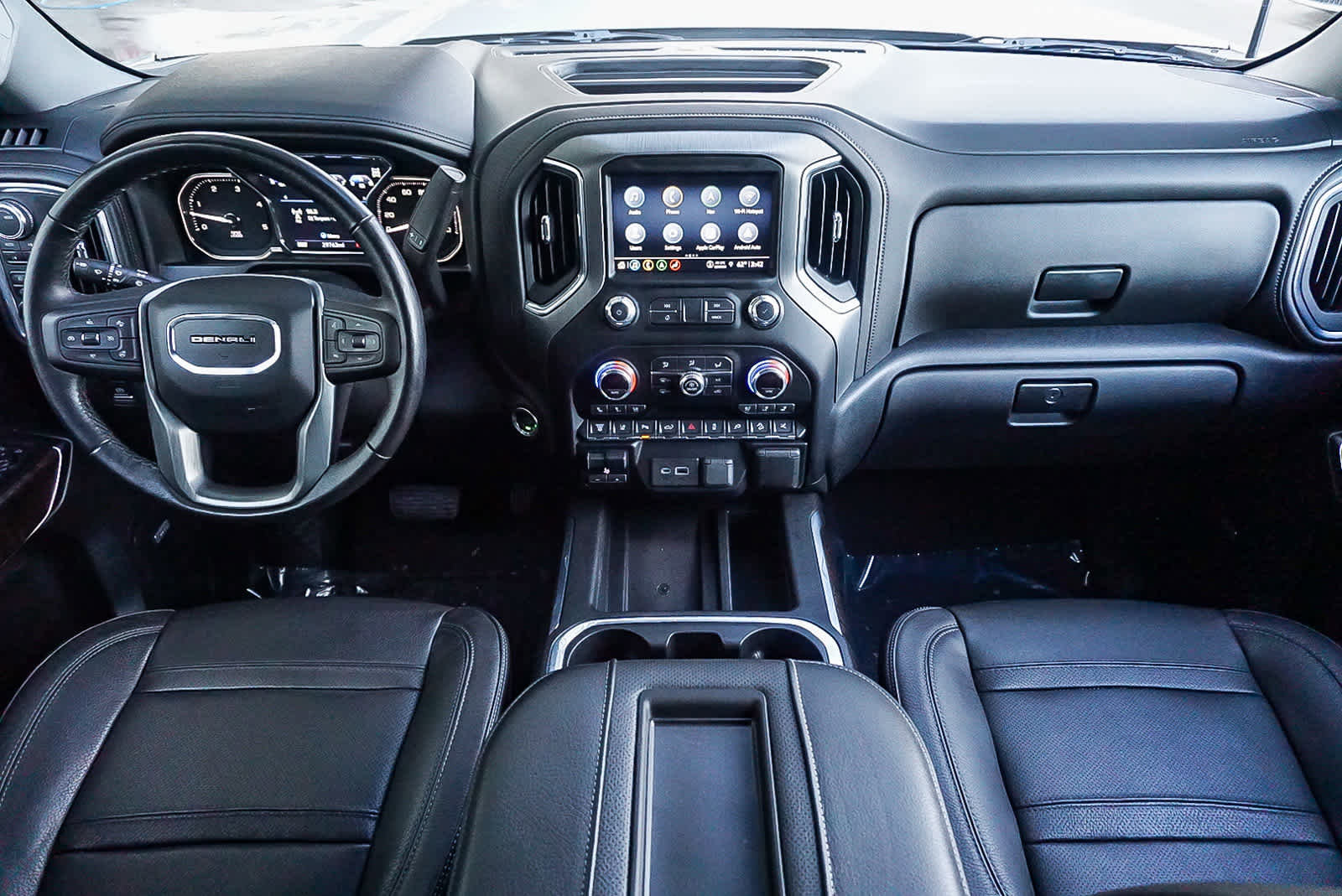 Used 2022 GMC Sierra 2500 Denali w/ Denali Ultimate Package image 15