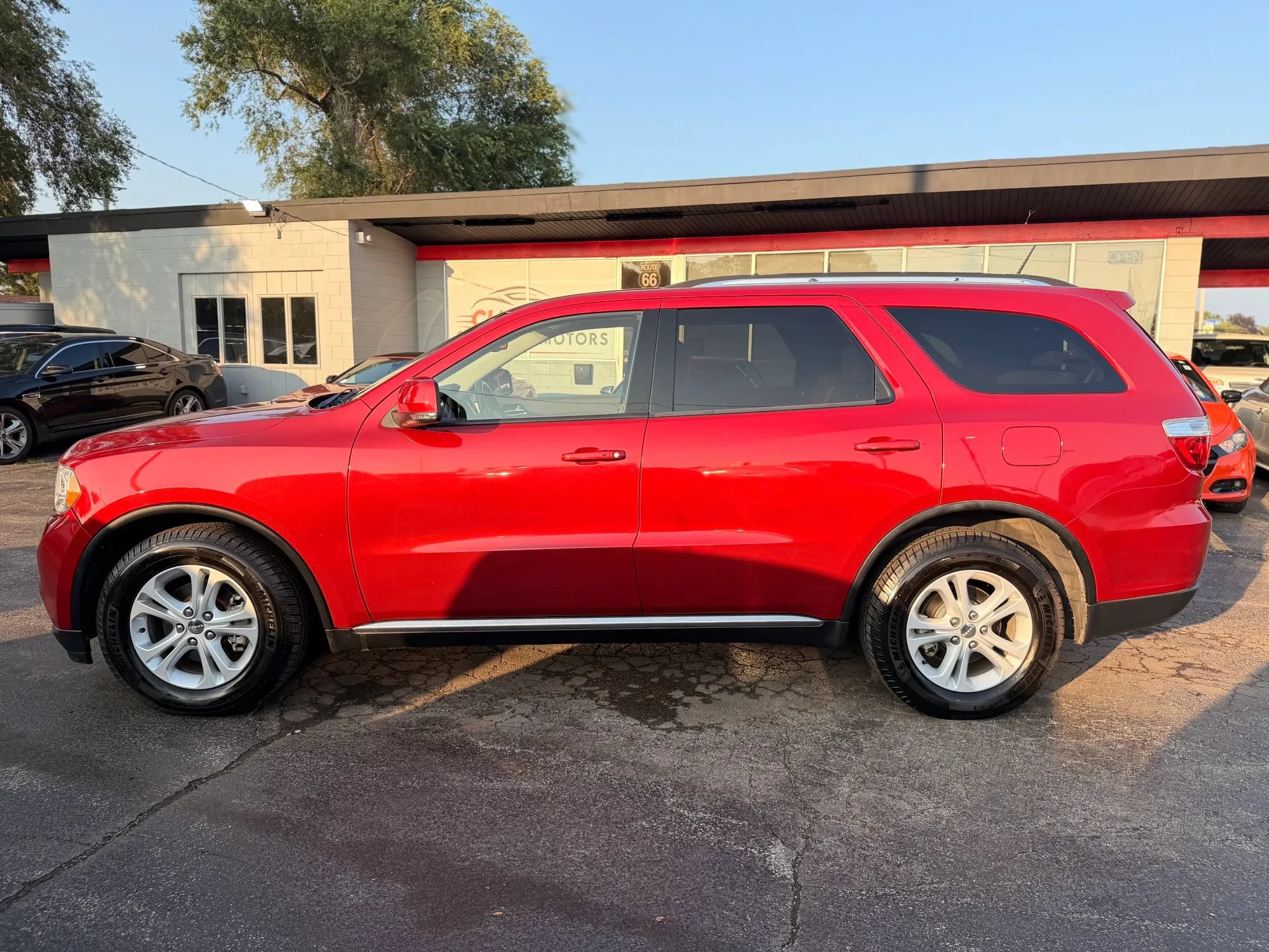 Used 2011 Dodge Durango Crew AWD/4WD image 7