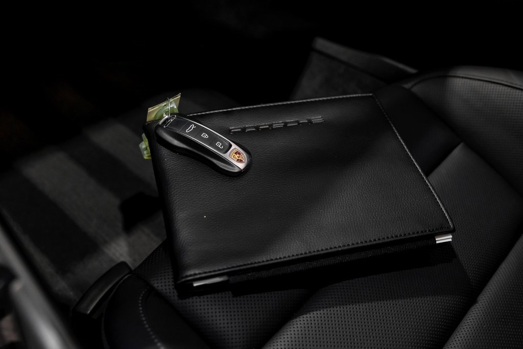 Used 2024 Porsche 911 Carrera GTS w/ Premium Package image 44