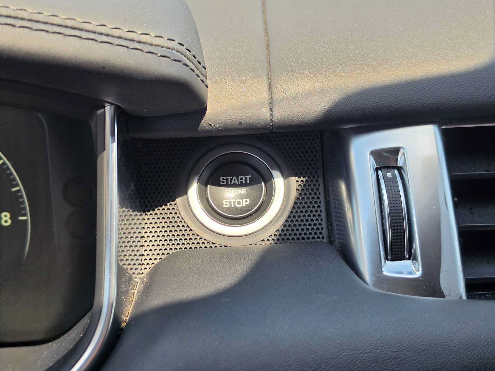 Used 2017 Land Rover Range Rover Sport Autobiography AWD/4WD image 40