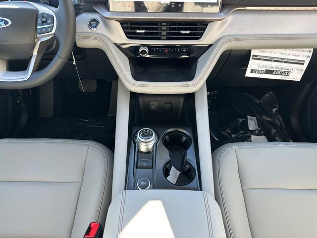 New 2026 Ford Explorer Active w/ Active Comfort Package AWD/4WD image 19
