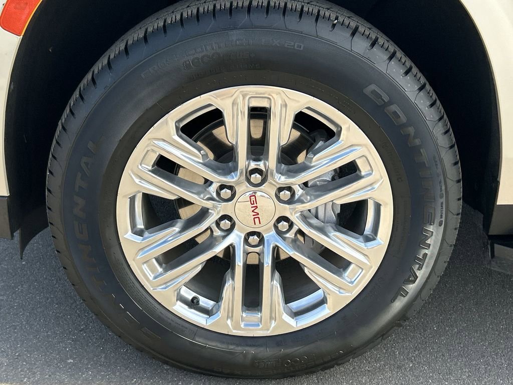 Used 2023 GMC Yukon SLT image 33