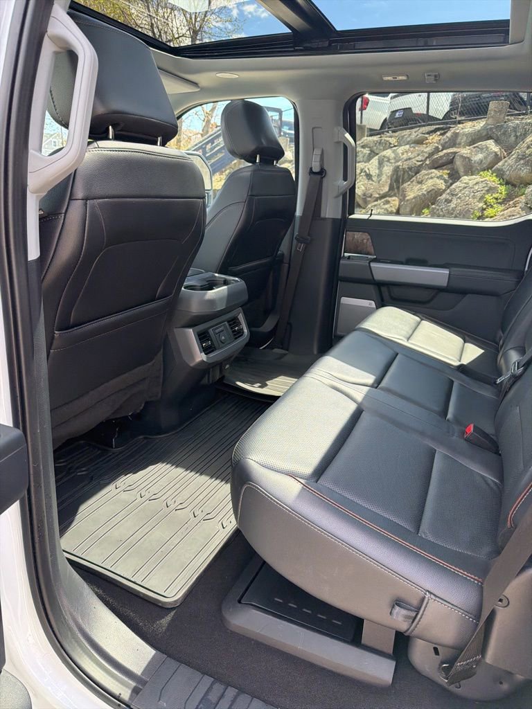 Used 2024 Ford F250 Lariat w/ Lariat Ultimate Package AWD/4WD image 21