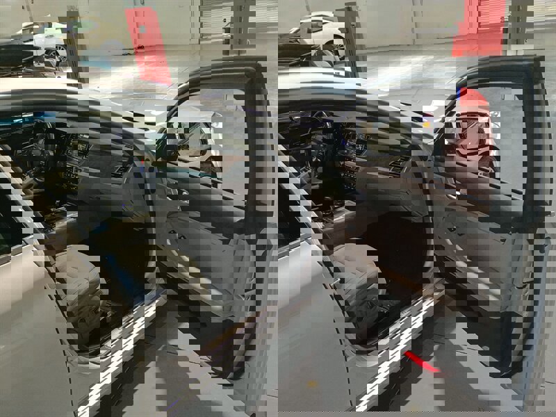 Used 2018 Genesis G80 3.8 w/ Option Group 03 image 38