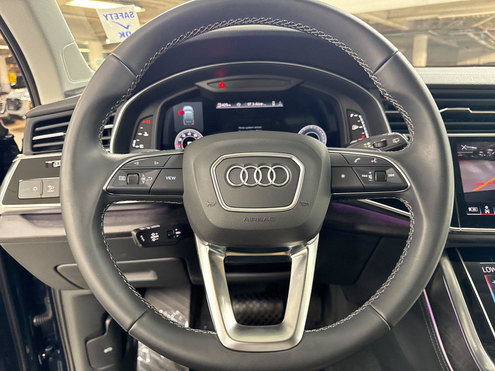 Certified 2026 Audi Q7 2.0T Premium Plus AWD/4WD image 24
